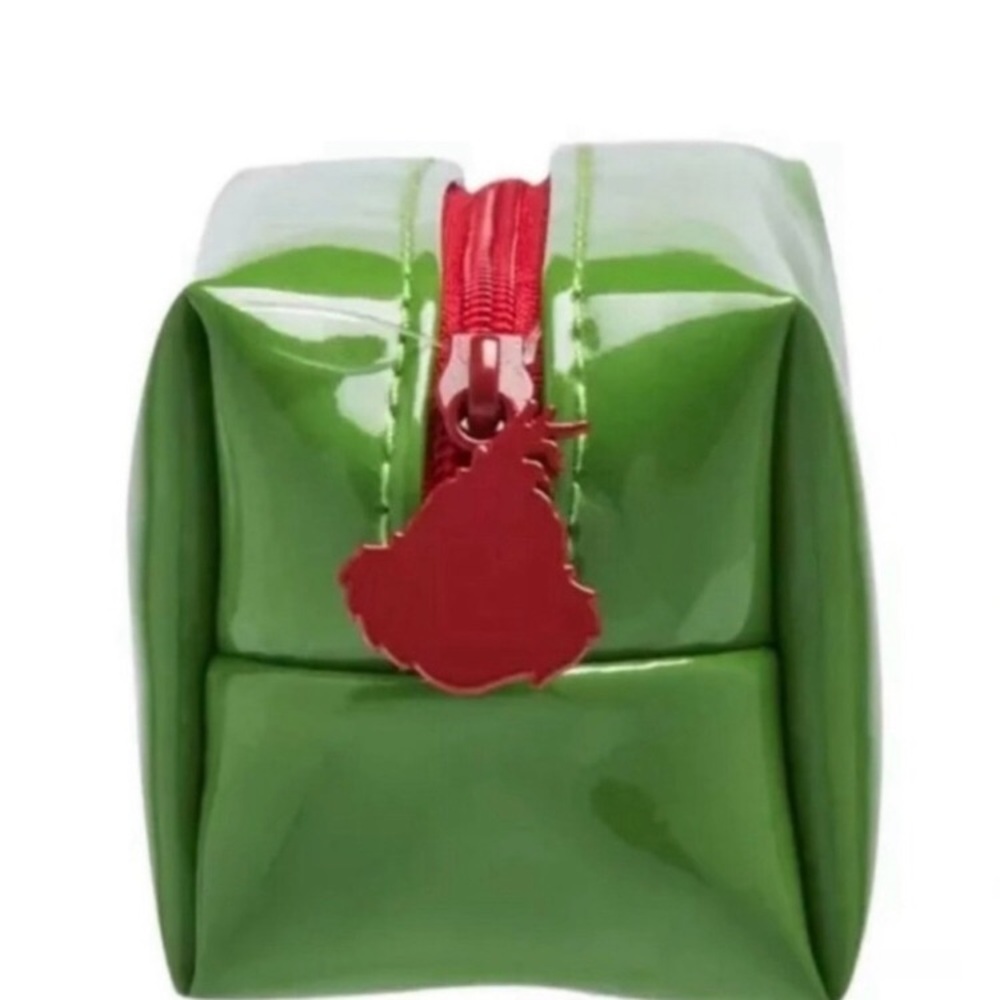 Grinch x Revolution Collaborative | Limited | Green Heart Cosmetic Pouch Red Zip - Picture 2 of 7
